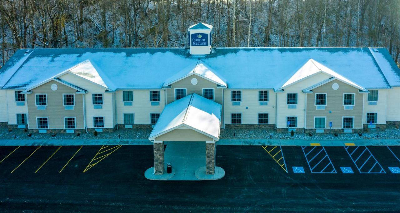 코블스톤 인 앤 스위트 브룩빌 호텔 Brookville 외부 사진